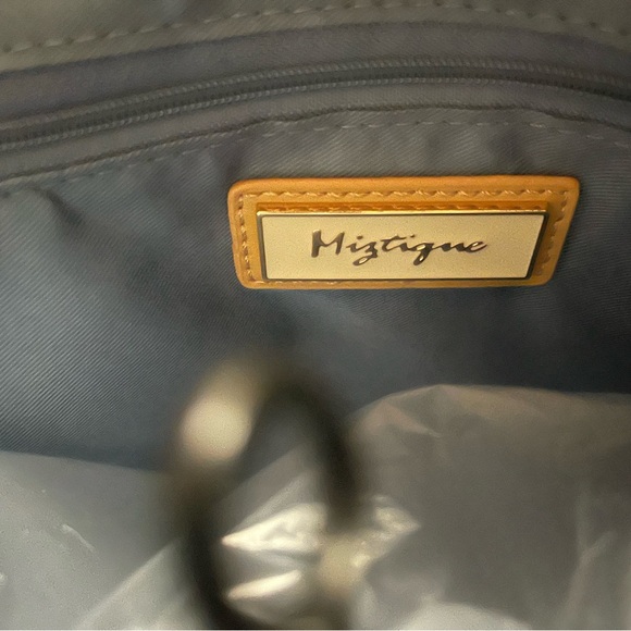 Denim handbag with tan outline. New by Miztique designer collection. Negotiable - Picture 3 of 6